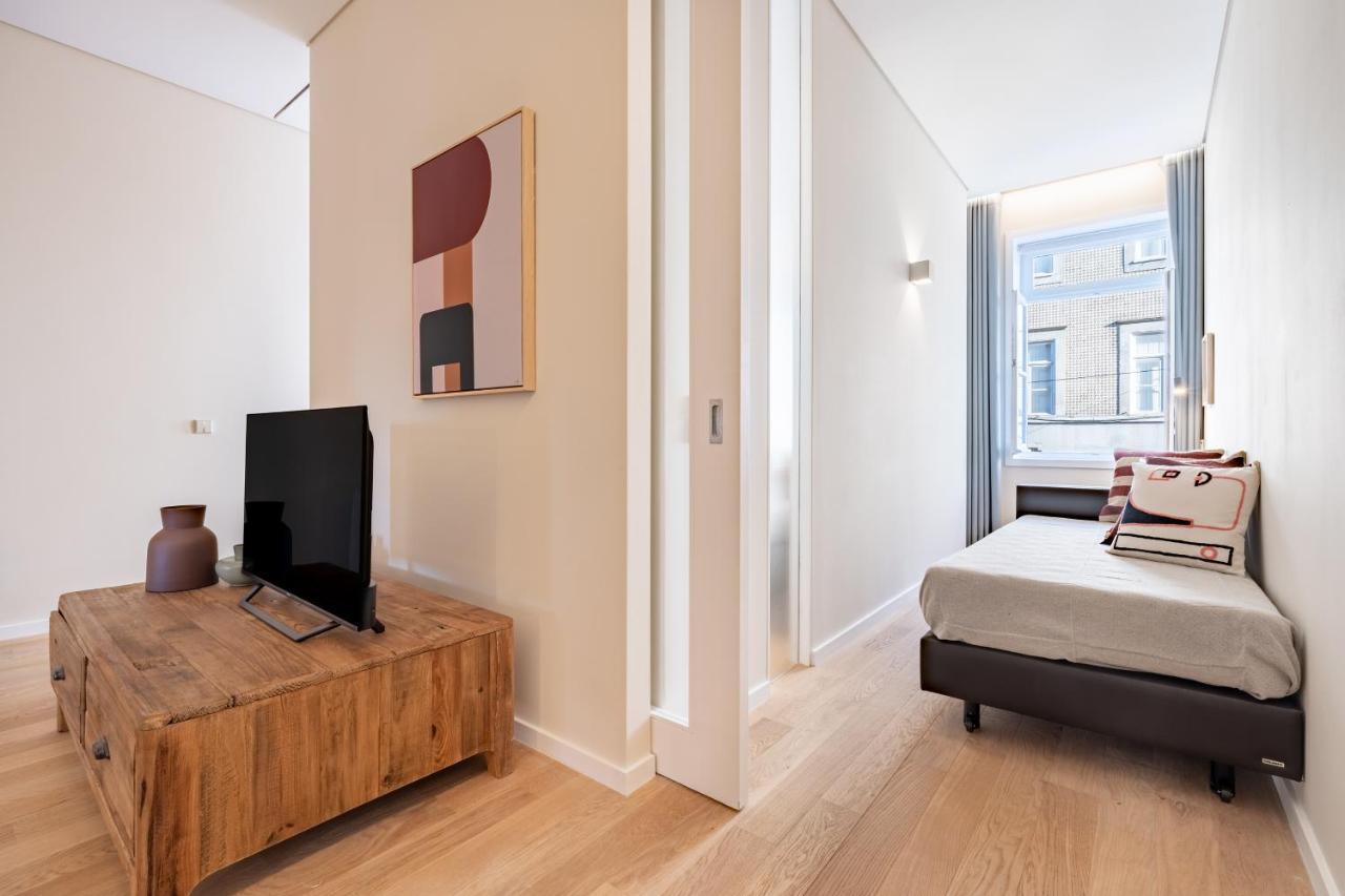 Viva 4 Suites Batalha Residence & Size Flats Batalha ポルト エクステリア 写真