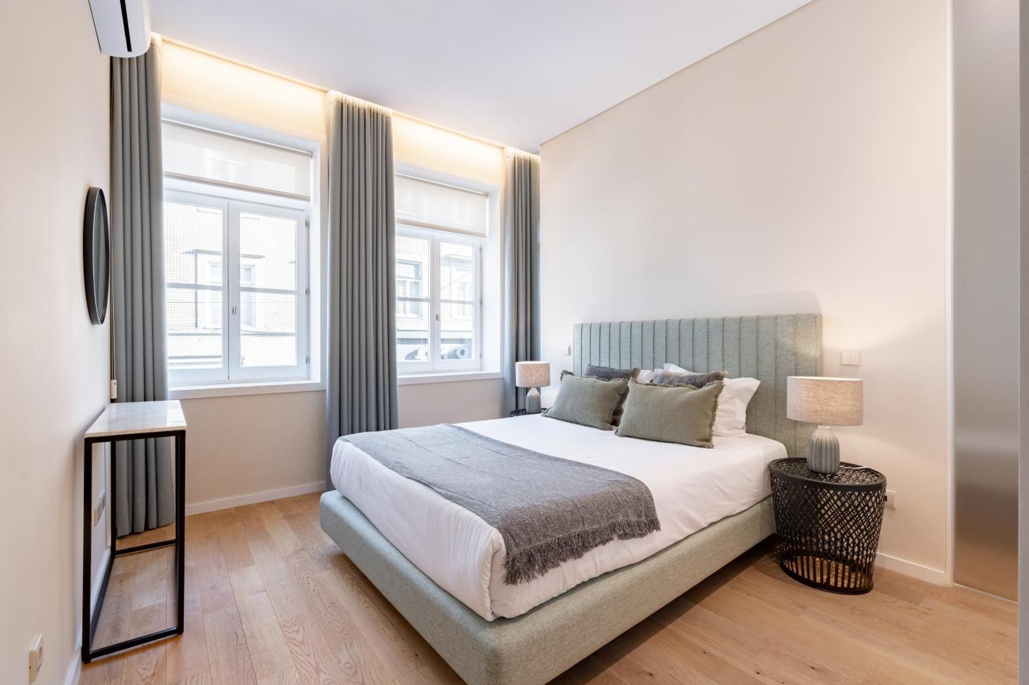 Viva 4 Suites Batalha Residence & Size Flats Batalha ポルト エクステリア 写真